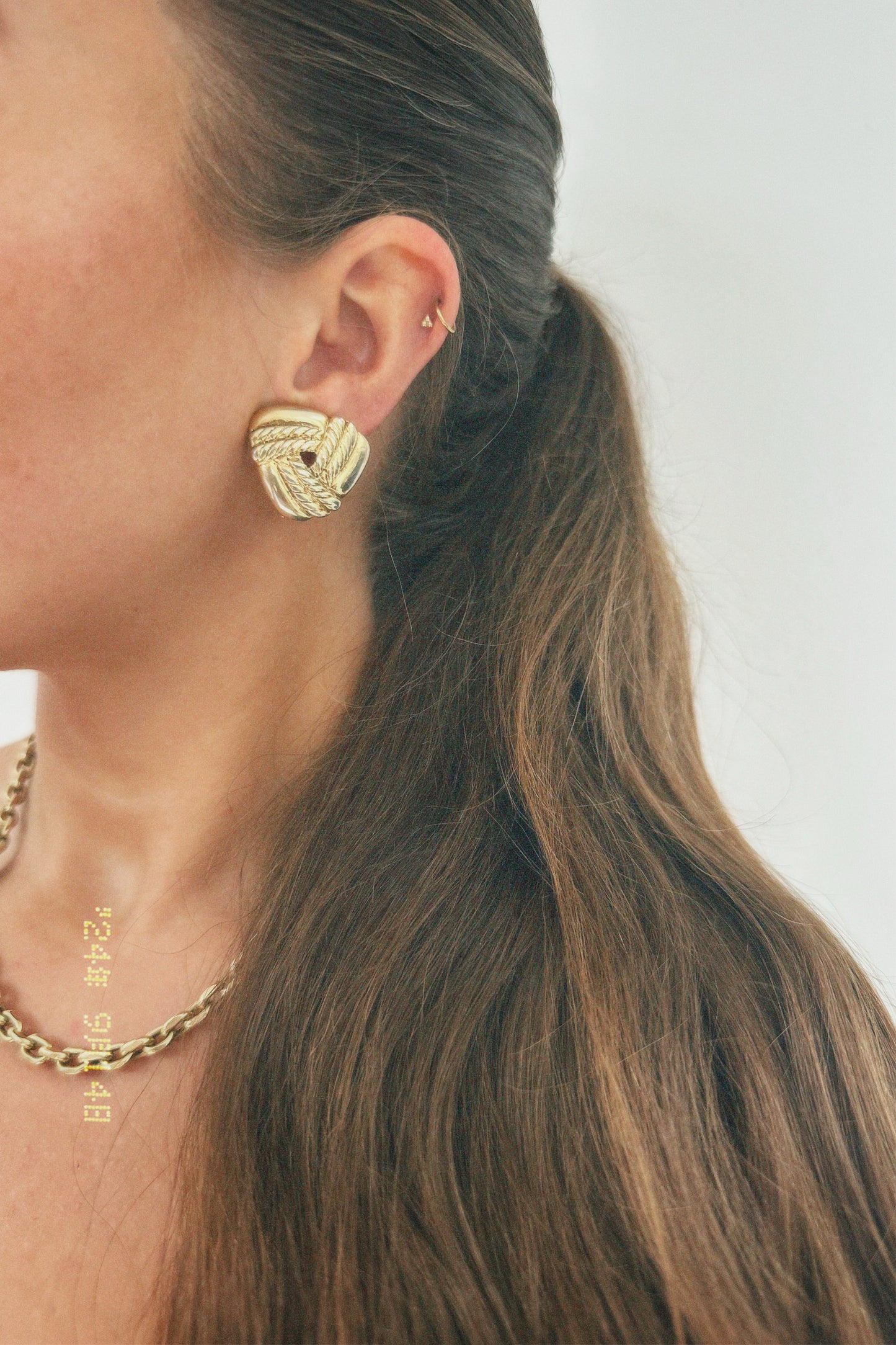 Vintage gold tone triangle rope clip on earrings