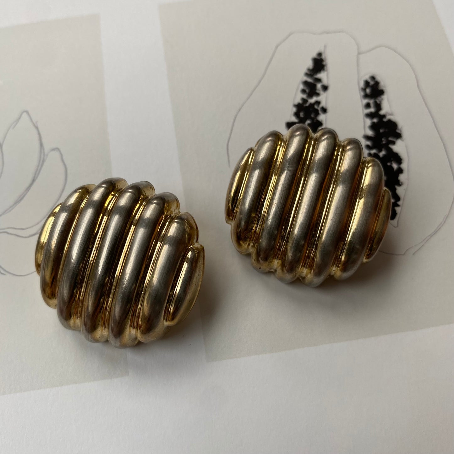 Vintage gold and silver tone round striped patterned clip on earrings