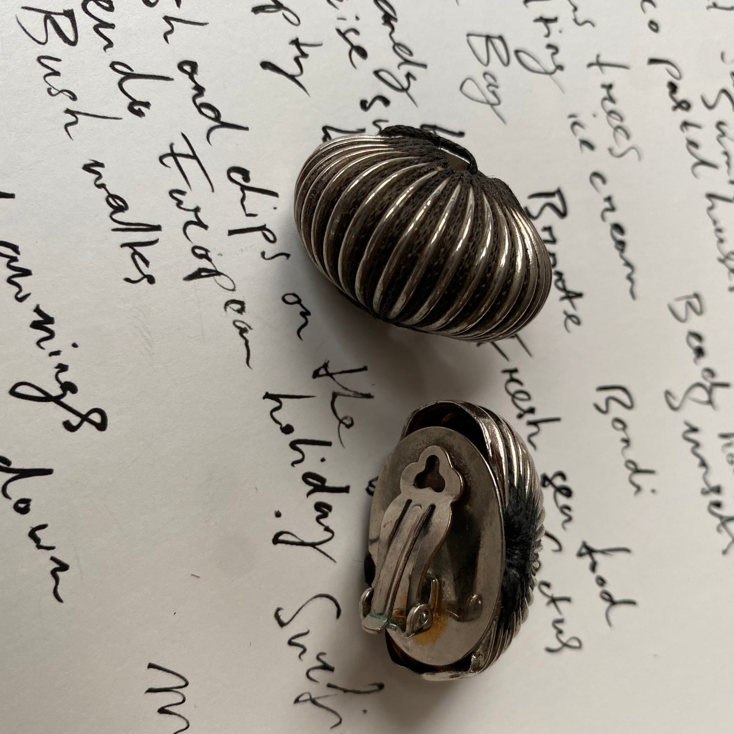 Vintage silver tone ribble dome clip on earrings