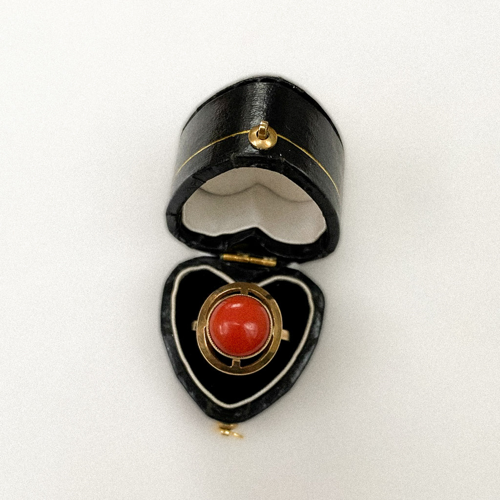 8 carat coral ring
