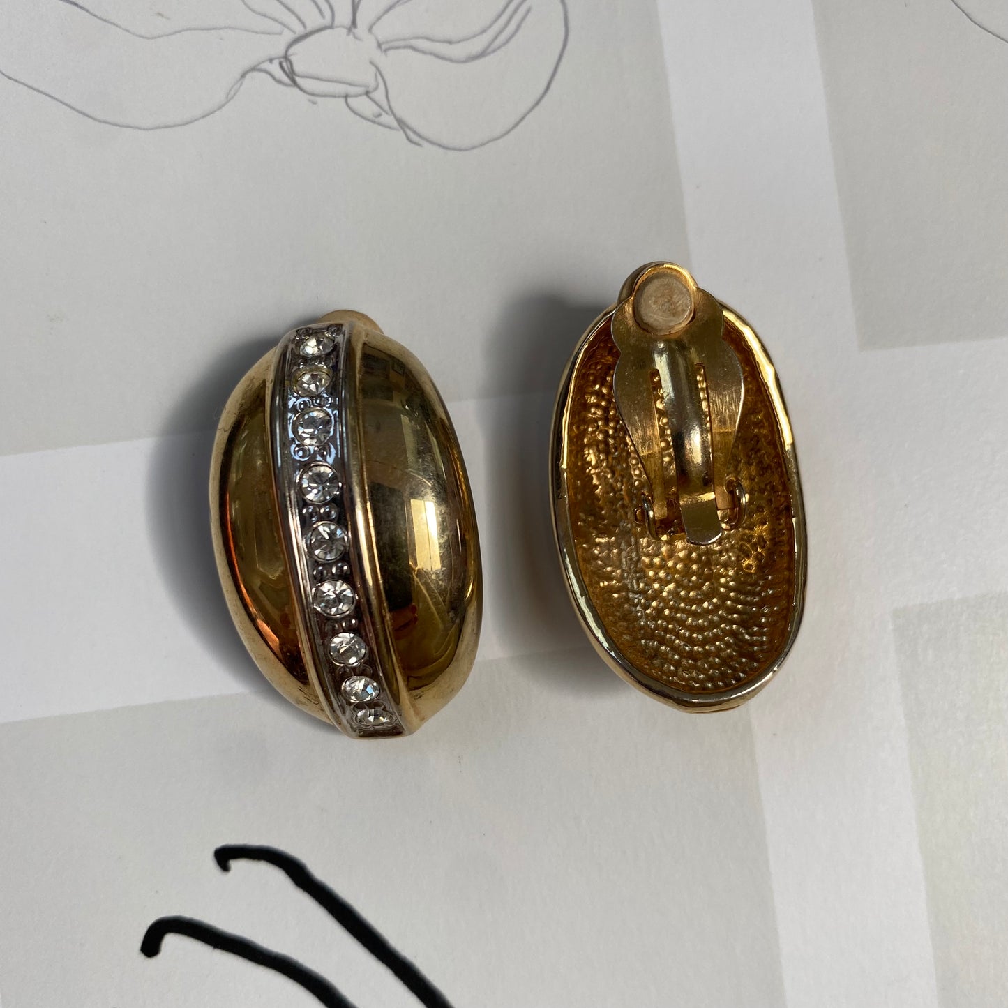 Vintage gold tone oval art deco strass clip on earrings