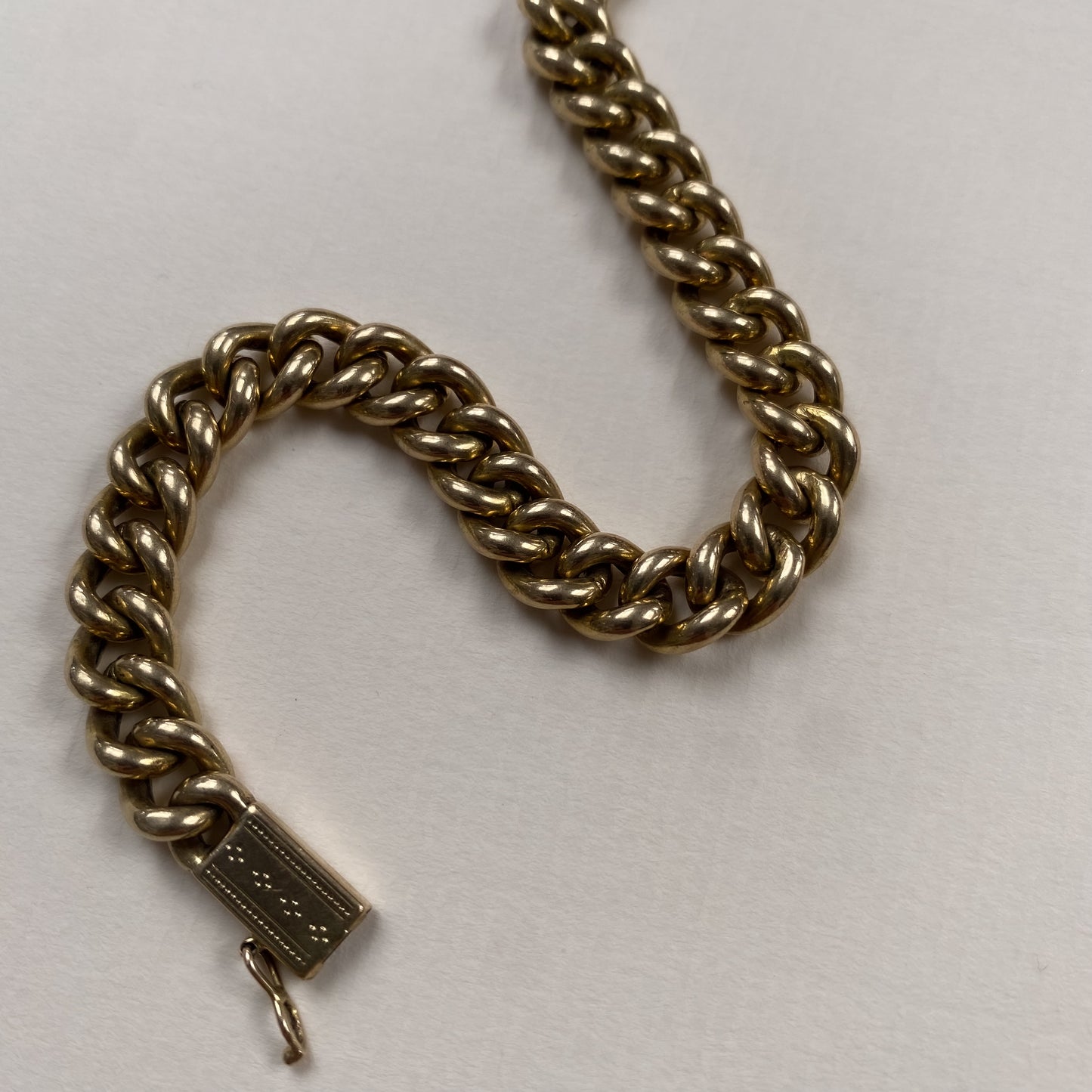 8 carat bold chain bracelet