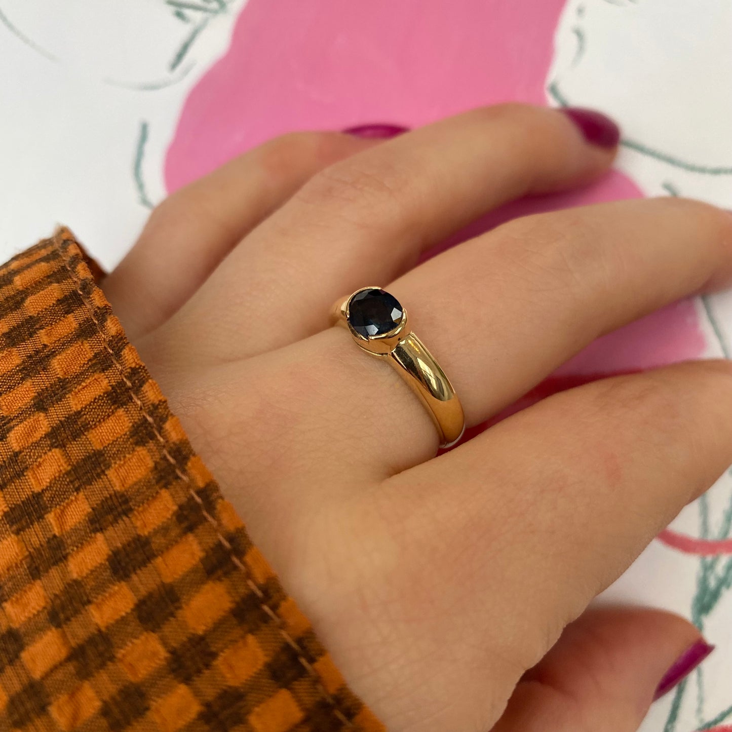 18 carat gold sapphire solitaire ring