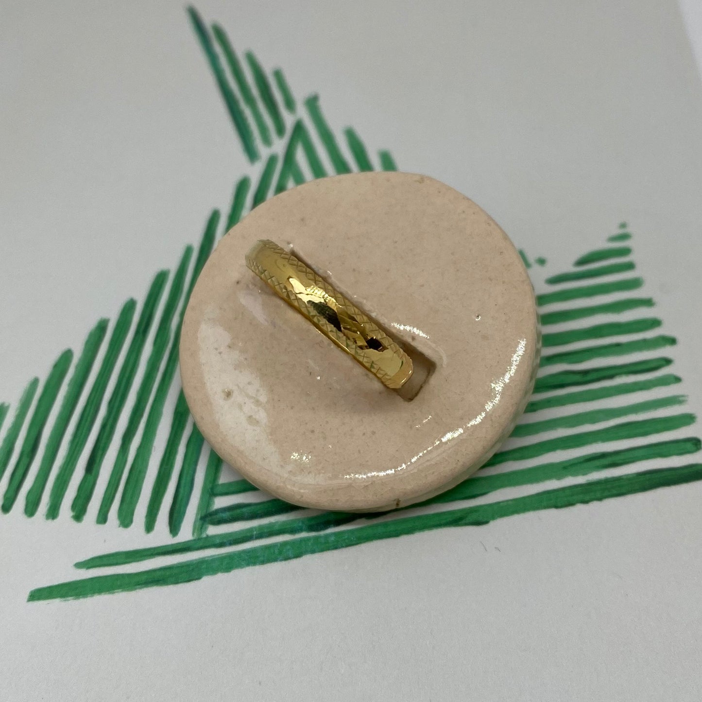 18 carat gold band ring with disco sides