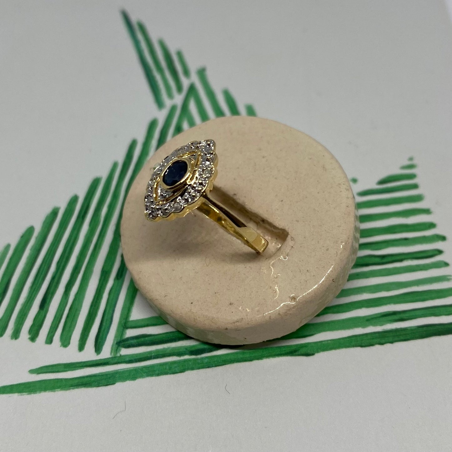 18 carat gold sapphire and diamond ring
