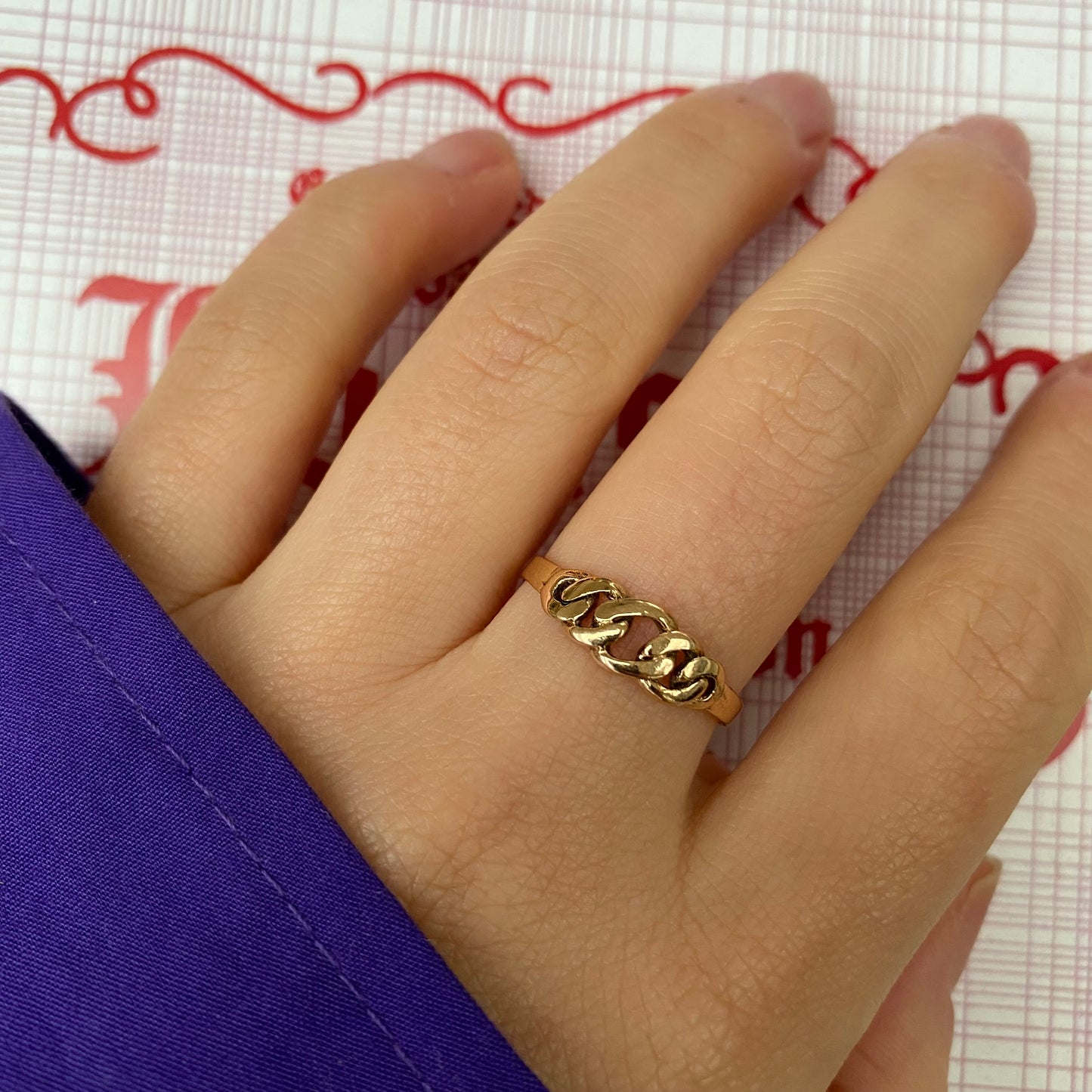 9 carat chain ring