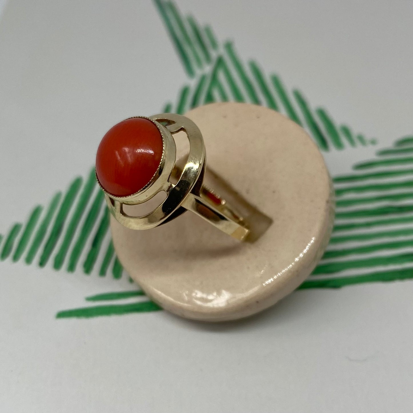 8 carat coral ring
