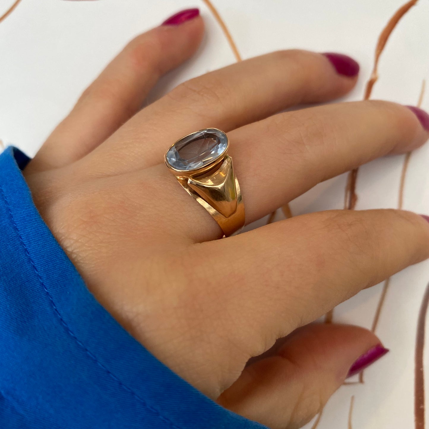 14 carat gold topaz ring