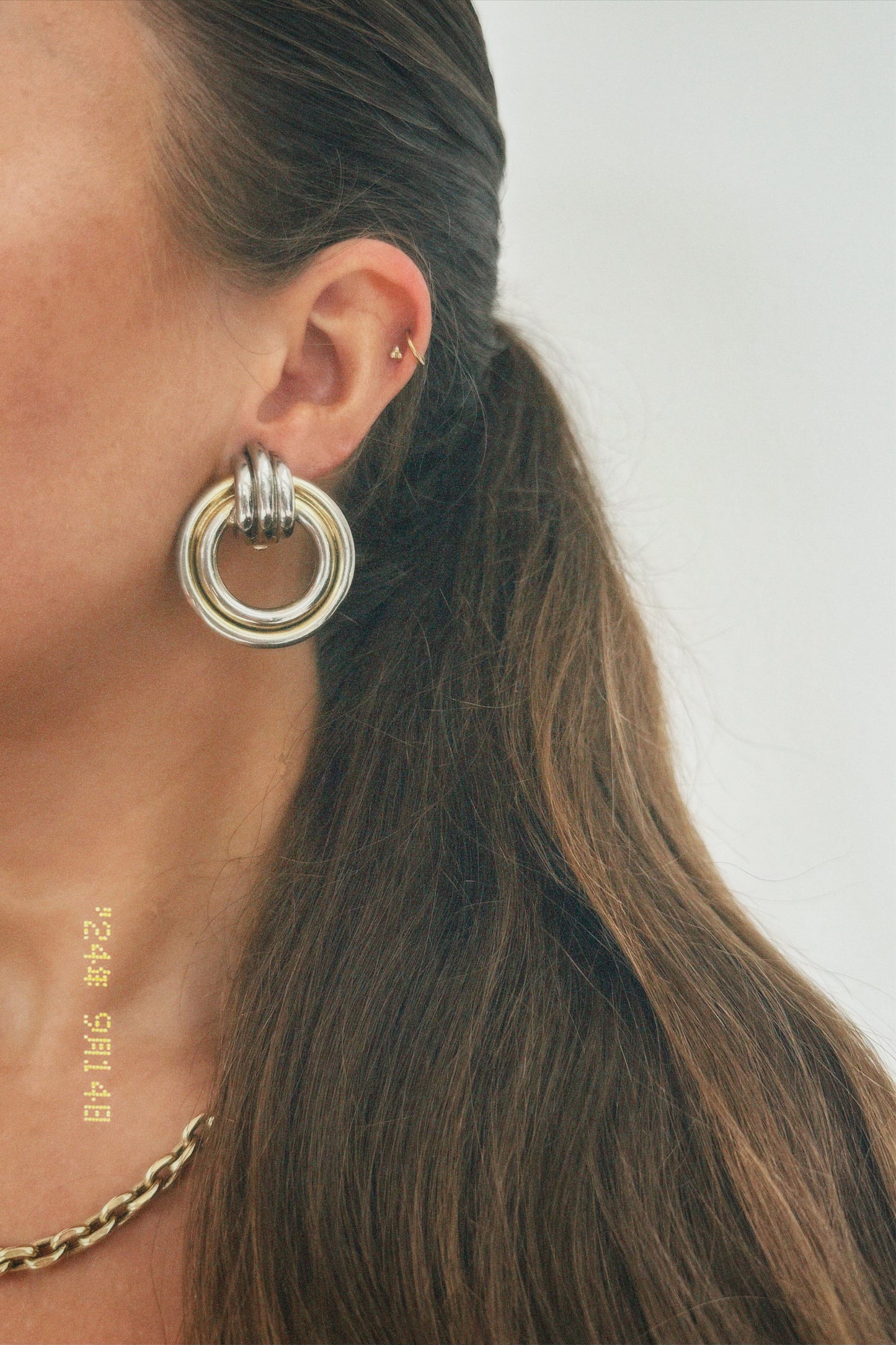 Vintage silver tone modern hoops clip on earrings