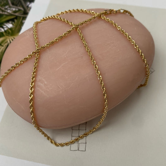 18 carat gold rope necklace