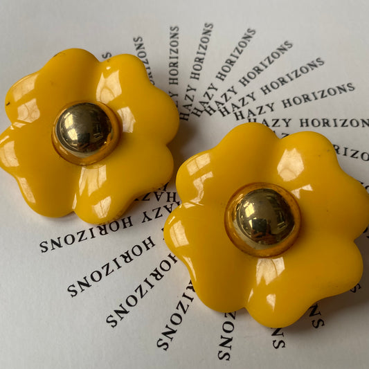 Vintage yellow and gold tone flower clip on earrings