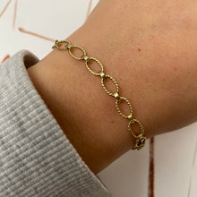 Load image into Gallery viewer, *NEW* 14 carat gold decorative link bracelet
