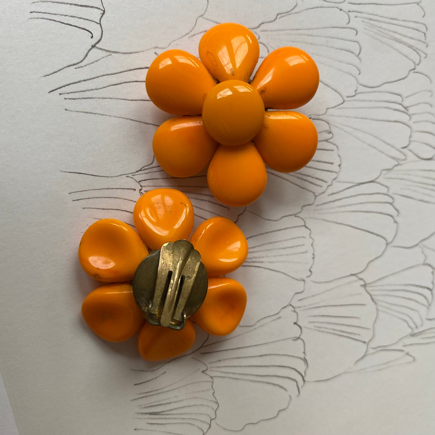 Vintage orange flower clip on earrings