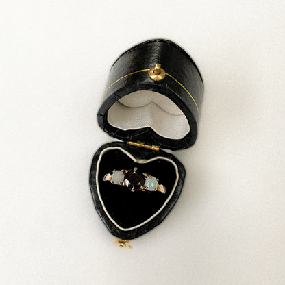 9 carat garnet and opal trilogy ring