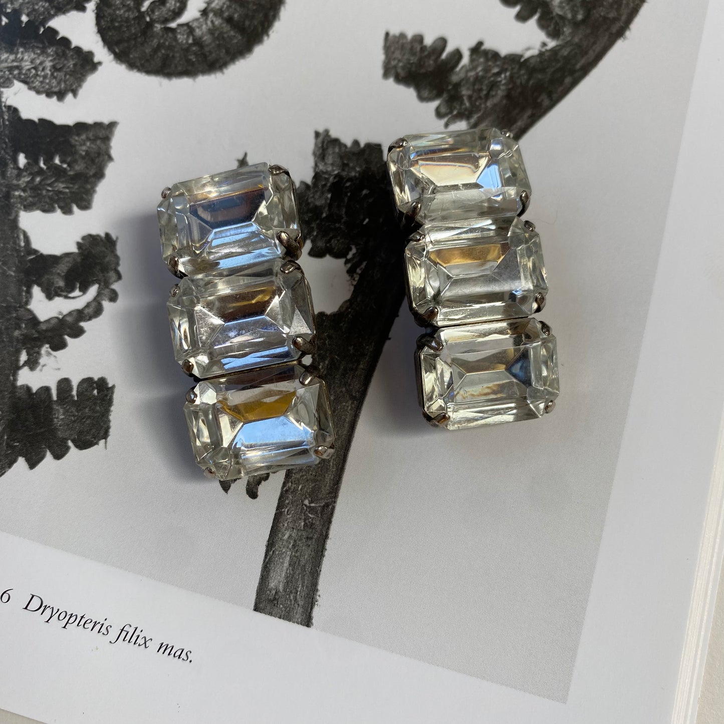 Vintage art deco strass clip on earrings