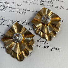 Load image into Gallery viewer, Vintage gold tone art deco with strass clip on earrings
