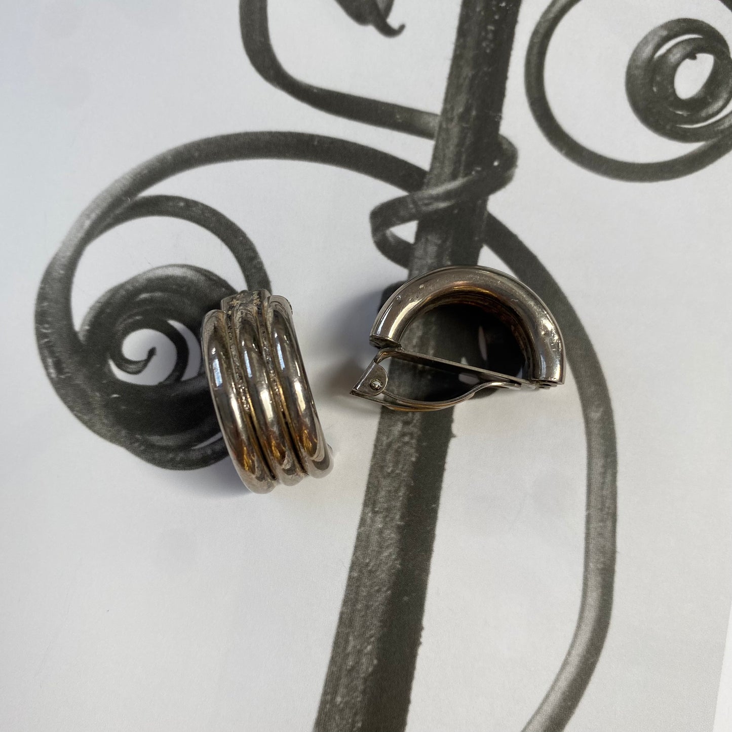 Vintage silver tone triple hoops clip on earrings