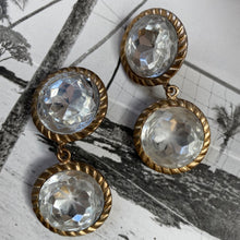 Load image into Gallery viewer, Vintage gold tone 2 big dangling strass clip on earrings
