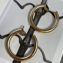 Load image into Gallery viewer, Vintage gold/silver tone big hoops clip on earrings
