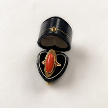 Load image into Gallery viewer, 14 carat gold art deco oval coral ring
