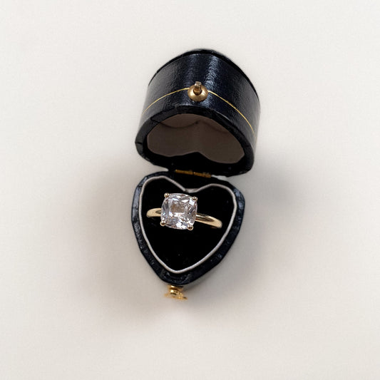 14 carat gold engagement CZ ring