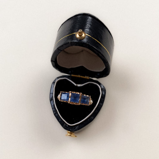 14 carat gold triple square sapphire ring with pearls on the side