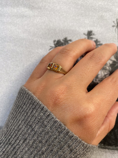 8 carat ring with double peridot
