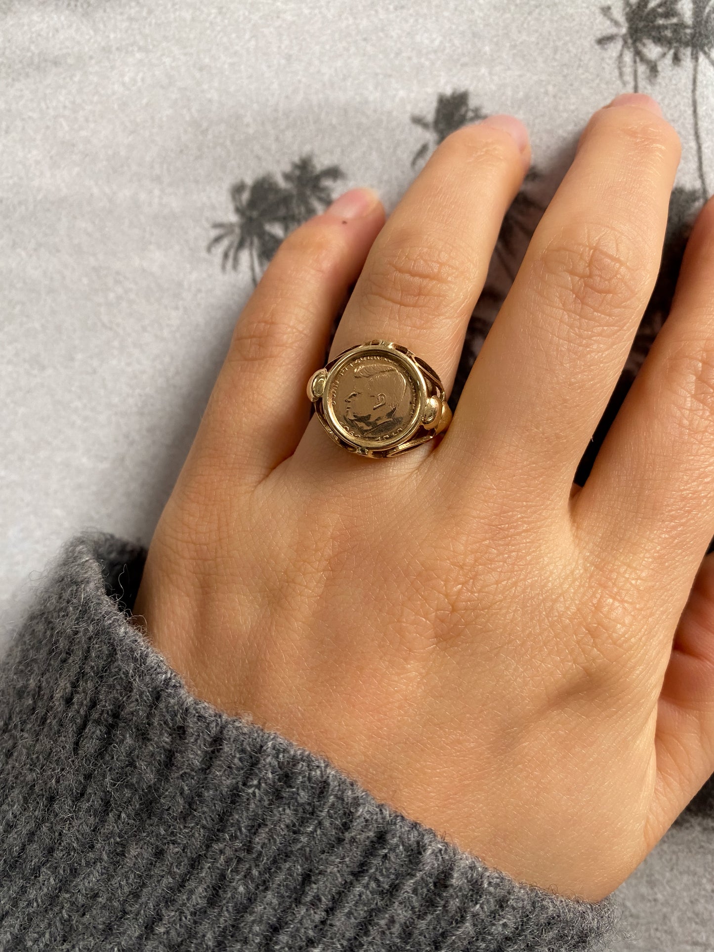 14 carat gold John F. Kennedy coin ring