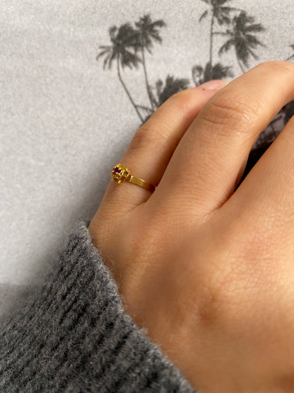 18 carat gold small rose with ruby ring