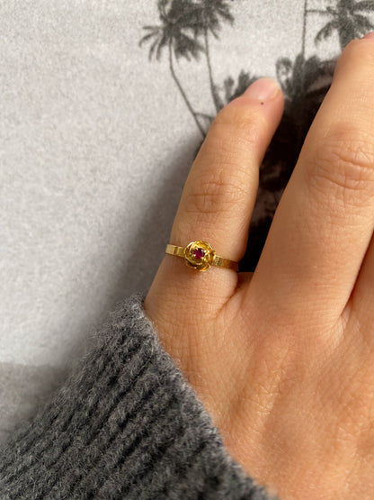 18 carat gold small rose with ruby ring