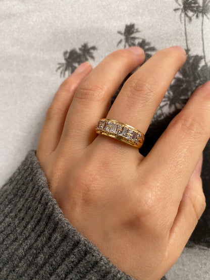 14 carat gold half eternity ring with baguette and round cut strass