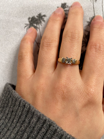 18 carat gold art deco baguette diamond ring