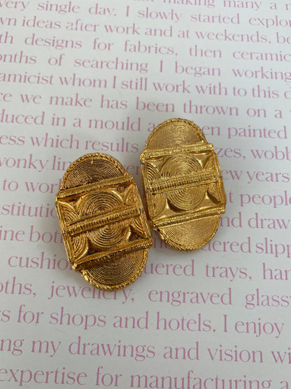 Vintage metal gold tone ethnic patterned clip-on earrings
