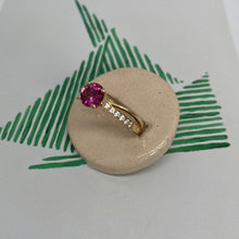 Load image into Gallery viewer, *NEW* 14 carat gold diamond and pink sapphire ring
