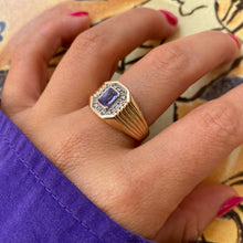 Load image into Gallery viewer, *NEW* 14 carat gold emerald cut purple plaquette and diamond ring
