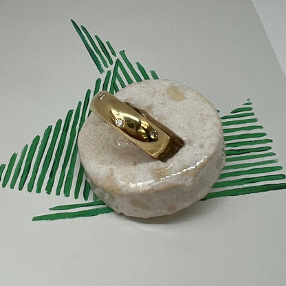 18 carat gold bold diamond ring
