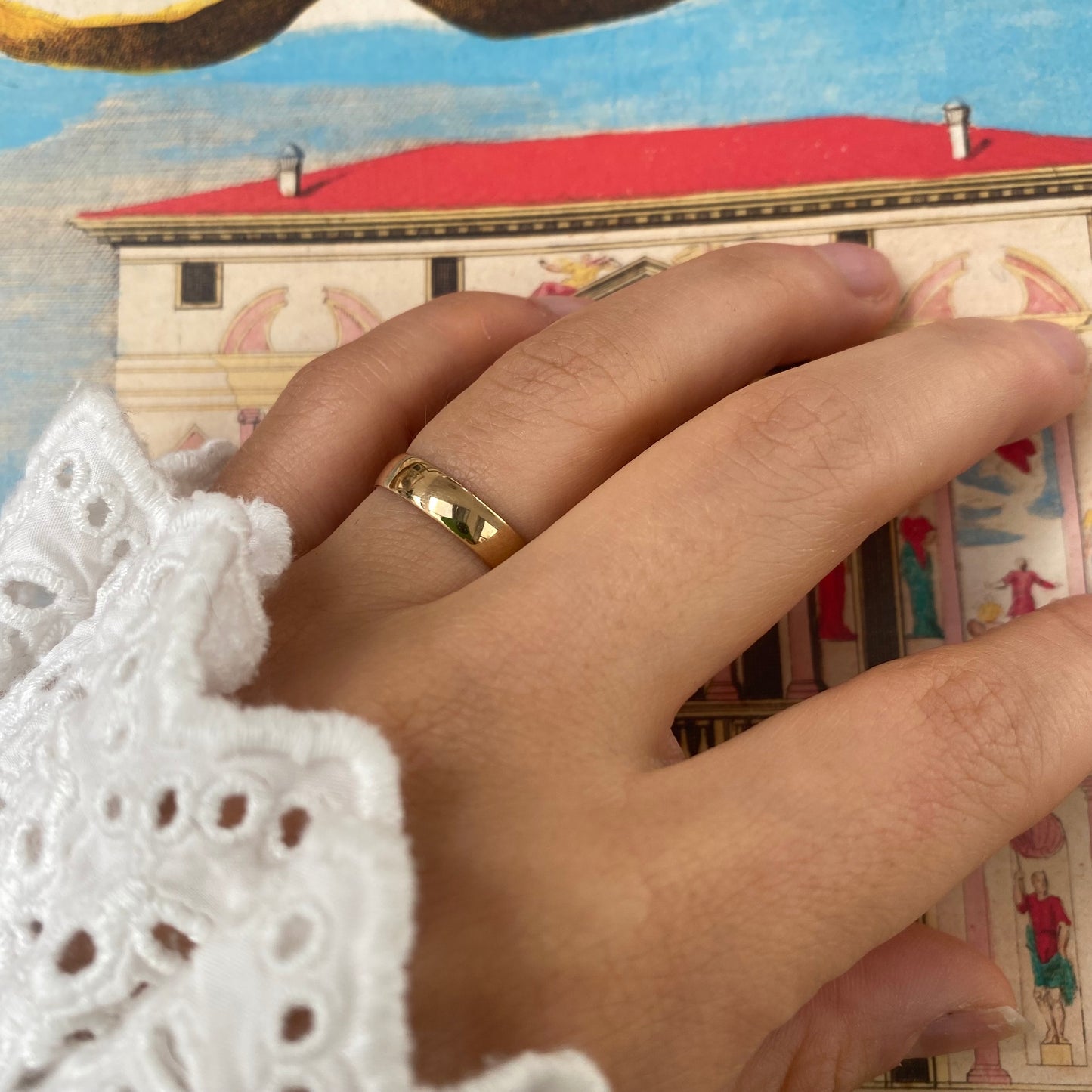 9 carat band ring