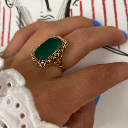 14 carat gold big chrysoprase ring