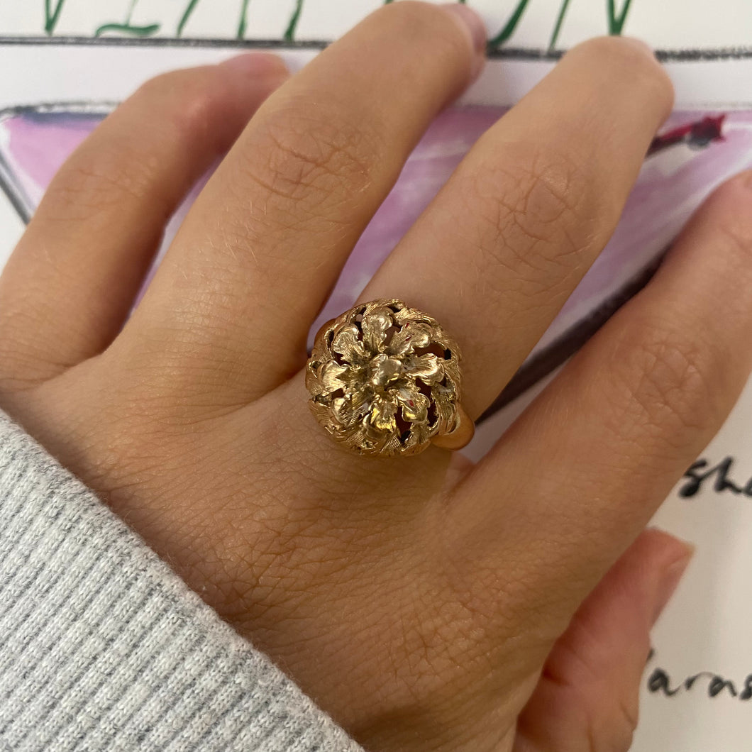 14 carat gold big flower ring