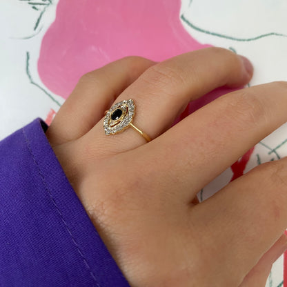 18 carat gold sapphire and diamond ring