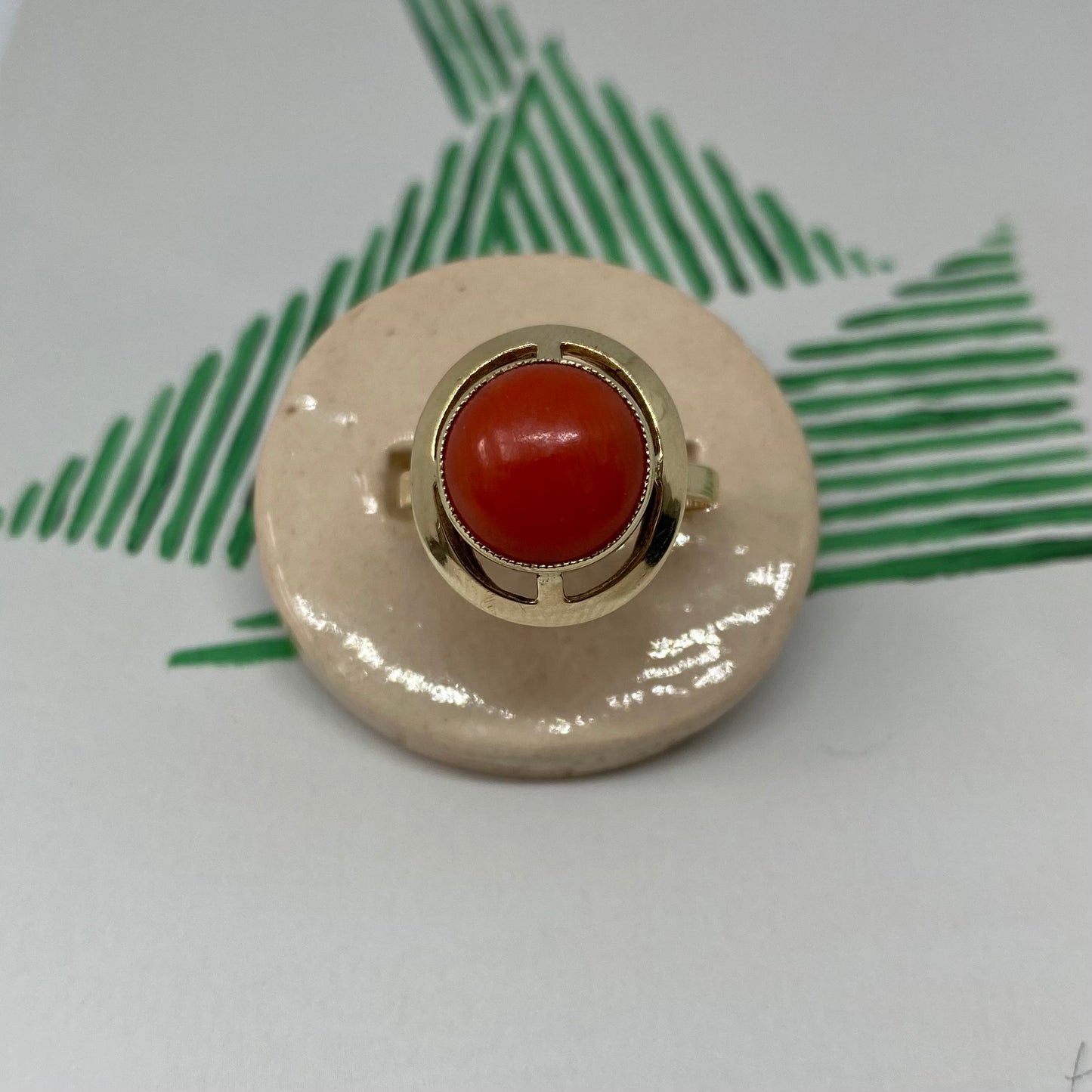 8 carat coral ring