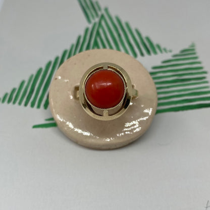 8 carat coral ring